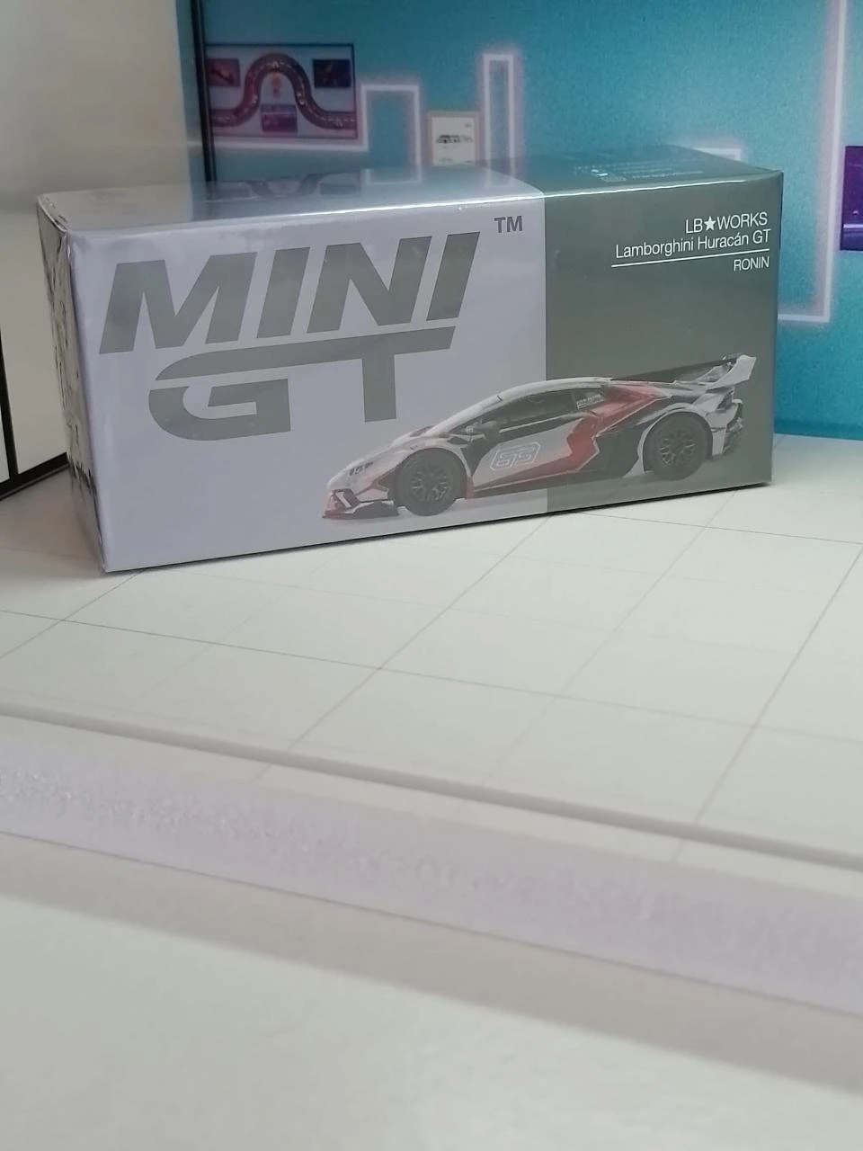 Mini GT 1/64 MGT1177 LB*WORKS Lamborghini Huracán GT - RONIN - NOVO/LACRADO